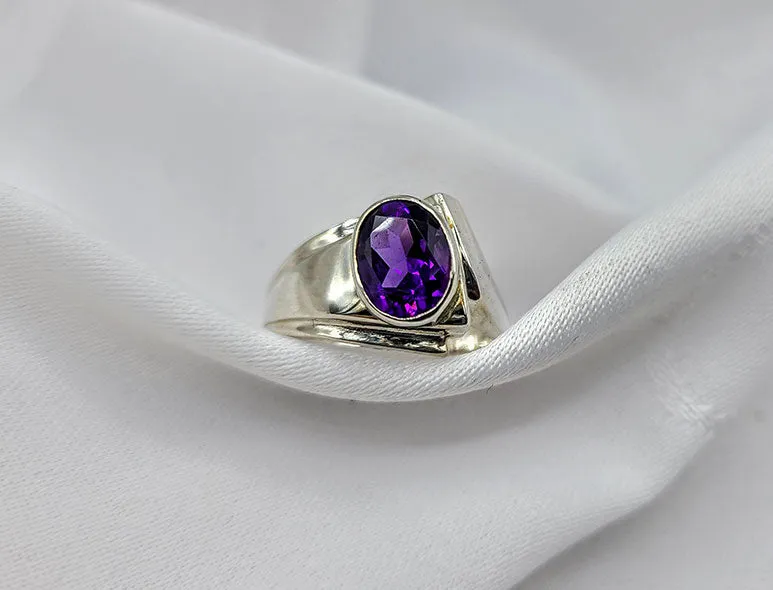 Amethyst Triangle Ring