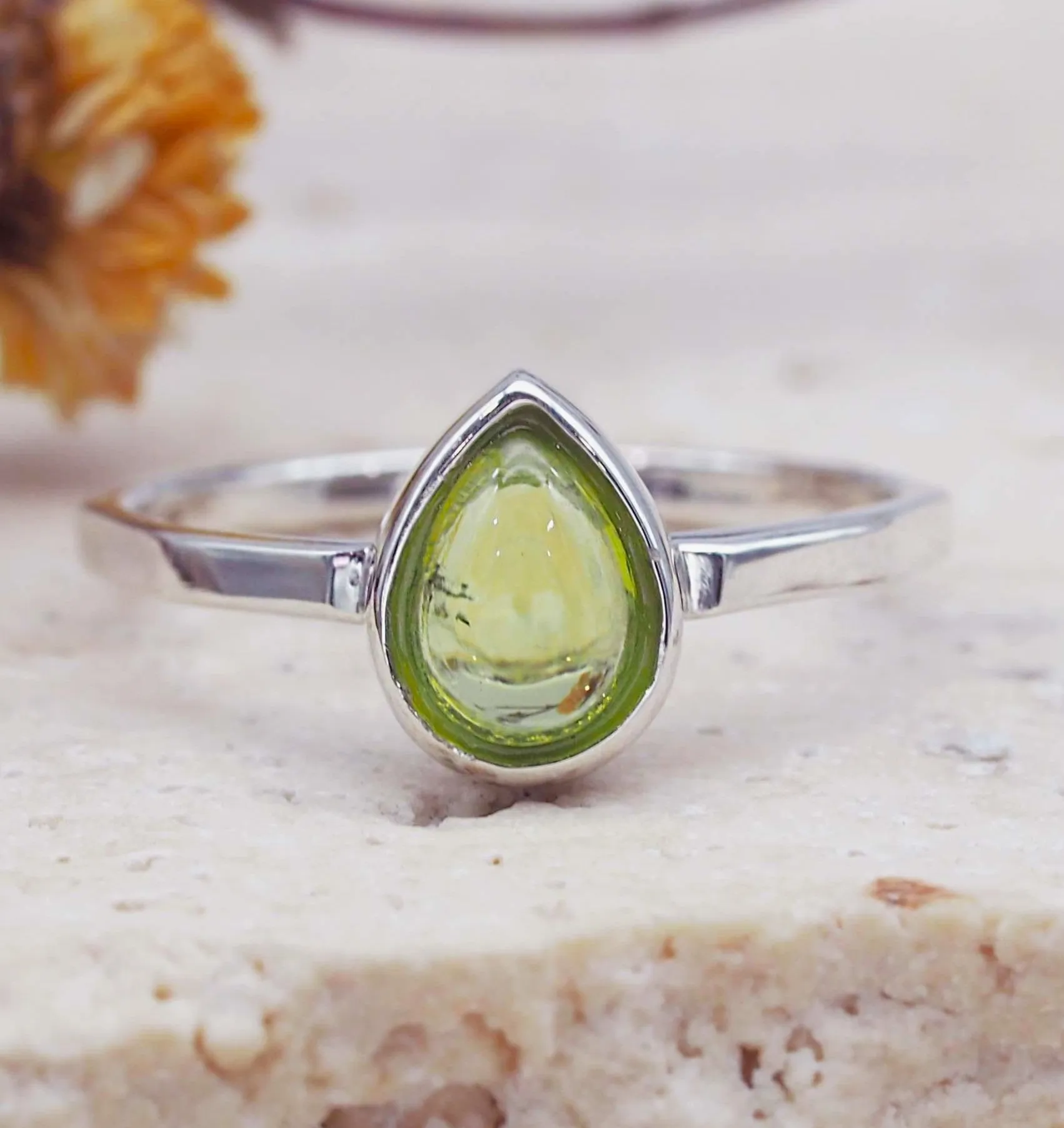 August Birthstone Ring - Peridot