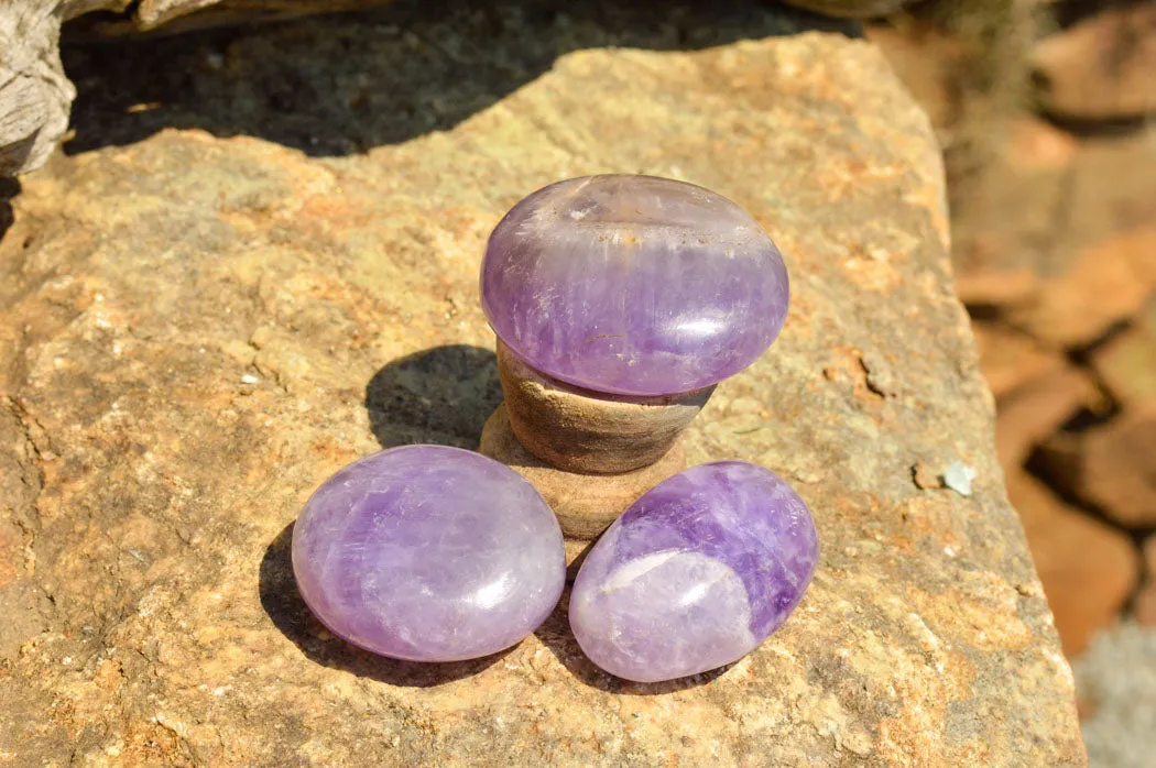 Polished Gemmy Amethyst Galet - Palm Stones x 20 From Madagascar